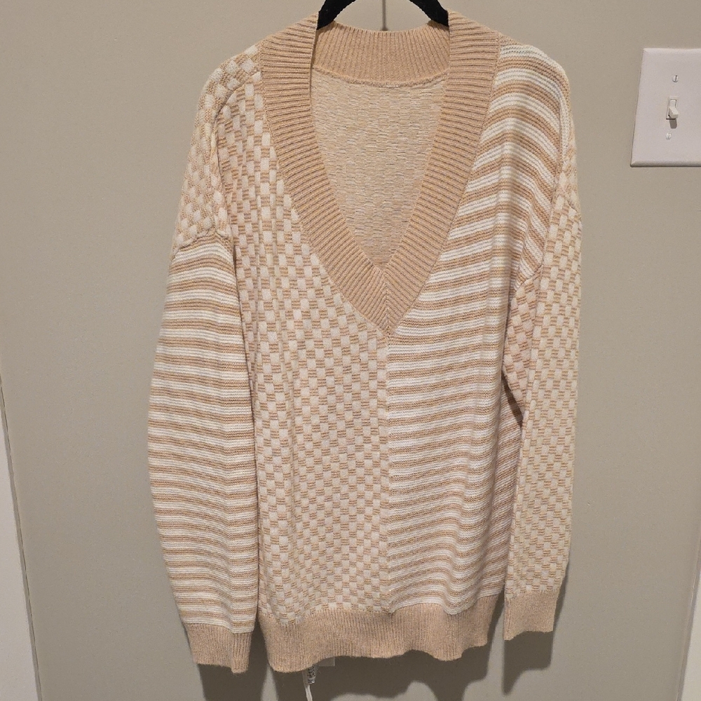 Women's Cream V-Neck Sweater